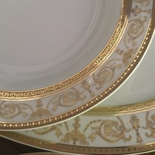 Servicii masa din portelan pentru 12 persoane